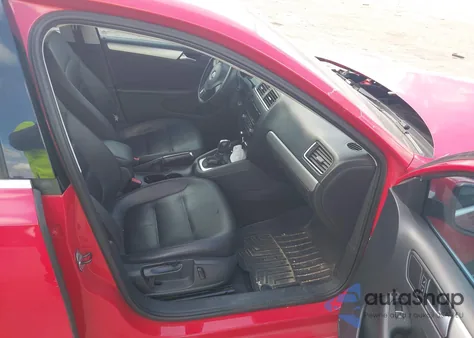 2014 Volkswagen Jetta 1.8T Se from USA, damaged, VIN 3VWD07AJ9EM289706